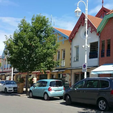 Lägenhet Les Pieds Dans L'eau *