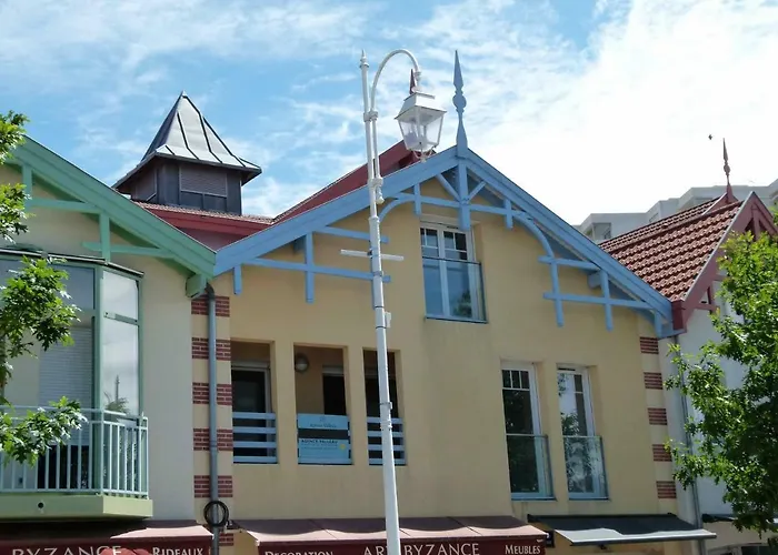 Les Pieds Dans L'eau *